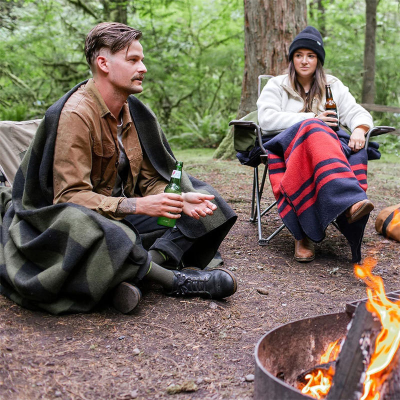 Green Buffalo 190cm 280g/h Moisture - wicking Survival Blanket