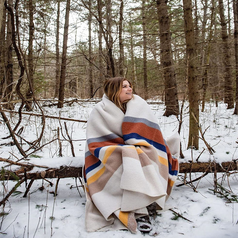 79×90 inches 20% Wool Highly Durable Blanket