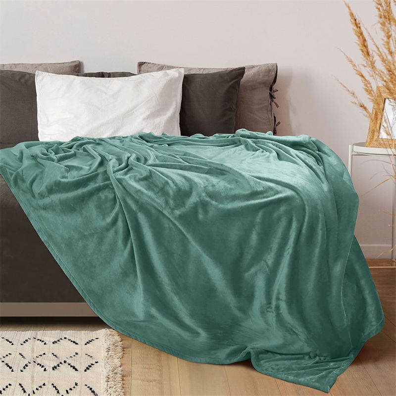 Large-Size Disaster Area Blanket