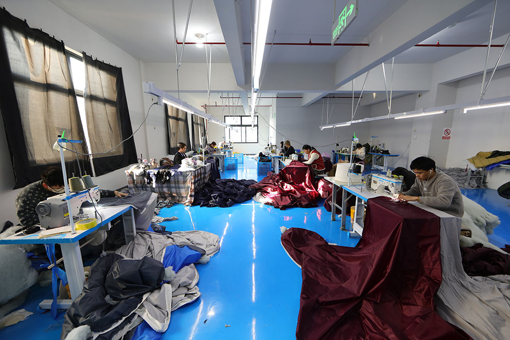 cross-border aid sleeping bags