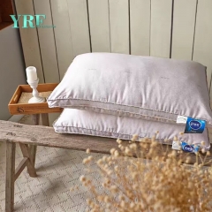 bantal atas bantal lembut lembut