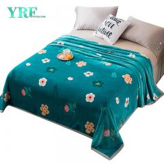 Selimut Hotel Dua Sisi Mudah Dibawa