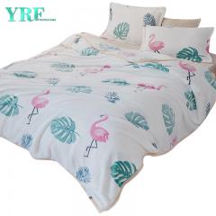 Selimut Bulu Rekaan Unik Lukisan Kartun