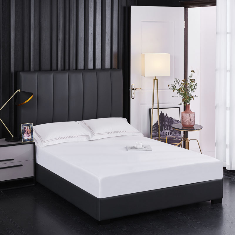 Set Helaian Hotel untuk mengapa semuanya berwarna putih?